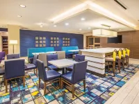 La Quinta Inn & Suites by Wyndham Duluth Hotels in Duluth