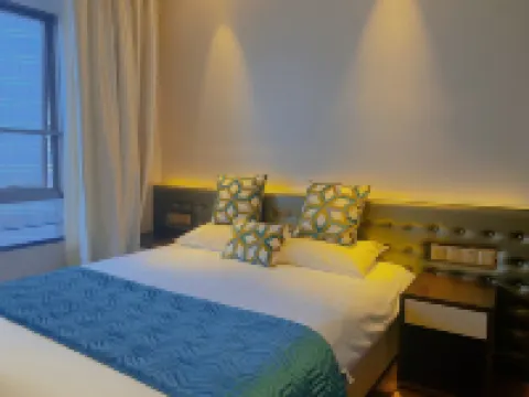 Hebo Hotel (Suzhou Jinji Lake Expo Center)