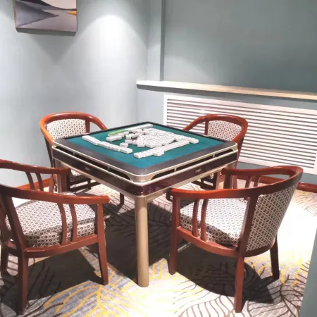 Yining Yili Huacheng Grand Hotel (People's Square)