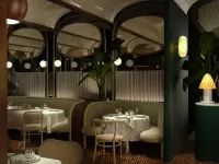 The Standard, Bangkok Mahanakhon Hotels near MahaNakhon