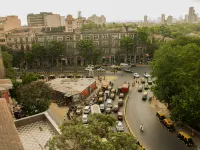 City Hotel Hotels near Flora Fountain