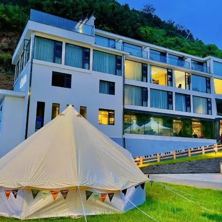 Jiande YinHu Homestay