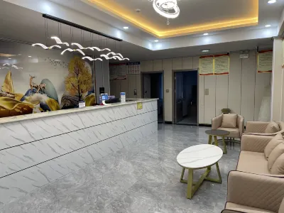 Mangya Tengda Hotel Hotels near Mangya Emerald Lake