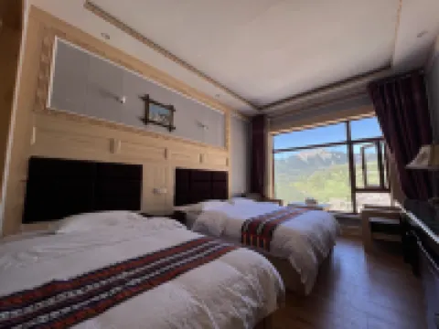 Black Yak Hotel Hotels in Têwo County