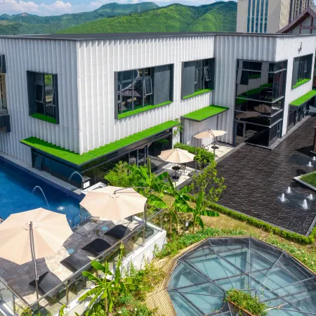 Landison Hotel Linan