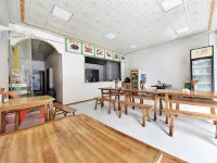 優居連鎖飯店（遵義吾悅廣場店） - 2 星級