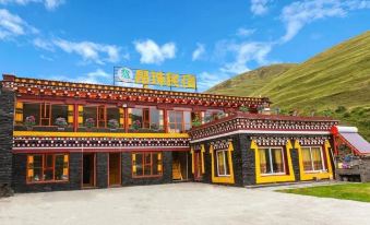 Yuzixi Angzhu Homestay