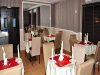De Brass Suites Hotel - breakfast