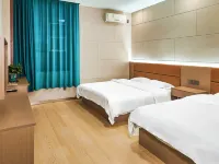 Holiday Inn Huanpeng (Jiaodong International Airport Branch) - 2-Star
