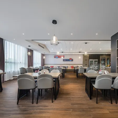 Orange Park Hotel