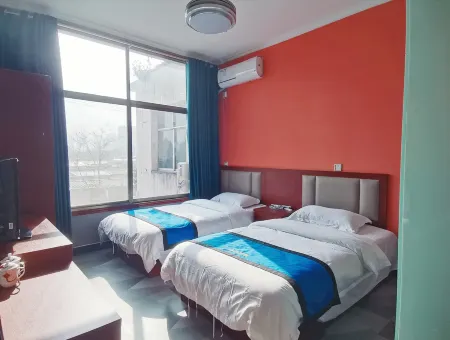 Wetland Hotel Отели в г. Сися