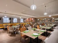 Hampton by Hilton Beijing Dahongmen Hotels near Daxing
