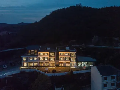 天台觀海民宿（瓊台仙谷店） 瓦窯村中共天台縣委會議會址附近的飯店