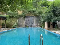 Qingyuan Tenghu Xiaoyuan Slow Time Homestay - インフィニティプール