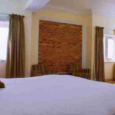 BWC Hotels & Suites Rooms