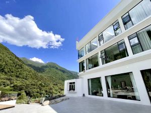 The B&B that Siguniang Mountain yearns for (Shuangqiaogou Scenic Area)