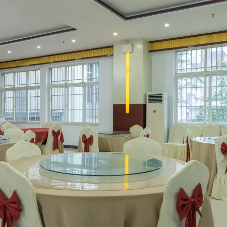 Longyuan Hotel