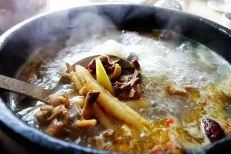 Nyingchi wipegong Kangsang B&B Отели рядом с достопримечательностью «Zhaxigangcun»