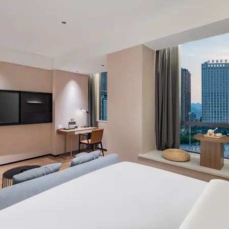 Yayue Hotel (People's Square)
