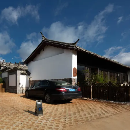 Yulong Mujianshan Homestay
