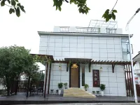 歸來居·Life輕奢山景度假美宿（廬山東門廣場店） 三疊泉附近的飯店