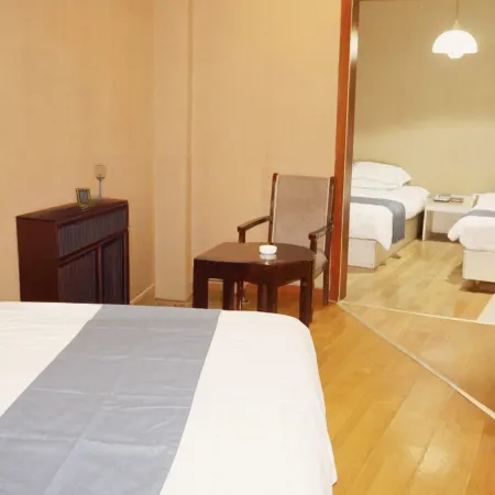 Jinzuan Business Hotel