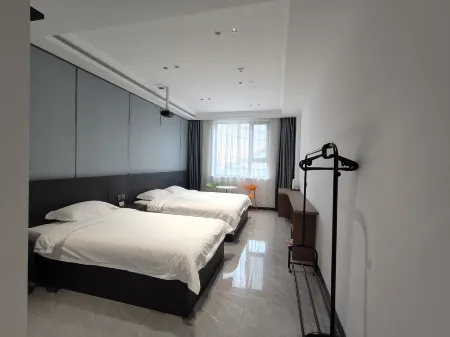 Beidahu Aoxue Inn Отели рядом с достопримечательностью «Phenix»