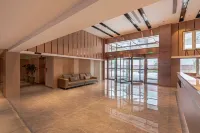 Elong R.YUN Hotel (Jinan Yaoqiang International Airport) - 3 Yıldız