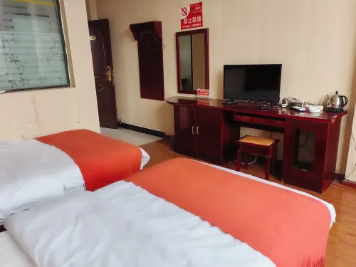 Yongsheng Jinrui Business Hotel Hotels in Yongsheng