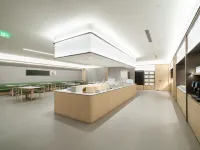 JIホテル（柳州駅東広場）