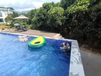 Xike Homestay (Donglinsi Branch) - Pools