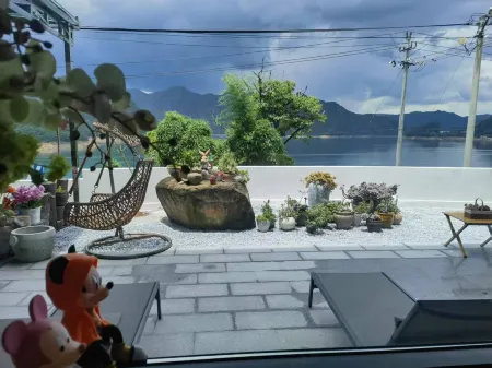 Quzhou Blue Water Hotel Отели рядом с достопримечательностью «Dragon Gate Conyon»