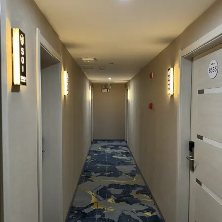 Zhumu Hot Spring Hotel