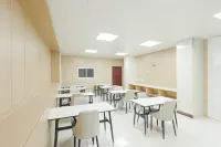 Jianmo ViSTA Hotel (Qihe Chang'ao International)