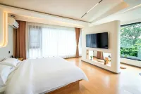 Huangguoshu Cuiwei Xianning Homestay