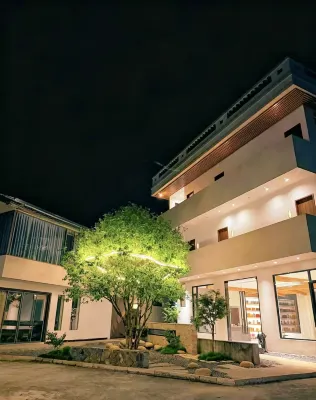 Wuyishan Jiayu Qingxi Elegant Courtyard - Parking