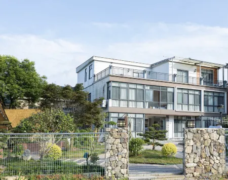 Yuyao Lizhai Anxu Inn Отели рядом с достопримечательностью «Siming Lake»