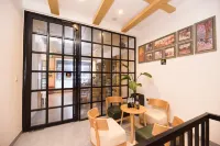 Yolo·qingmu Hotel (Tongxiang Wuzhen Xizha Scenic Spot Branch)
