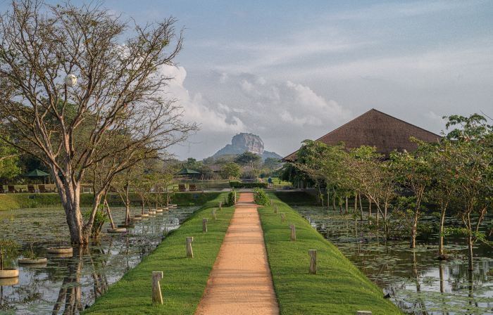 Water Garden Sigiriya - 30 Chic Designed Private Villas Overlooking Sigiriya