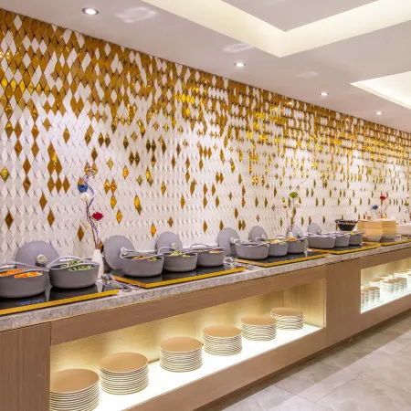 Crystal Orange (South of Beijing Railway Station ) Отели рядом с достопримечательностью «Мечеть Нюцзе»