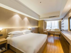 Mingxuan Business Hotel (Yangzhou Baoying Station)