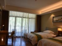 神农架阿尔卡迪亚森林酒店 - 山景双床房