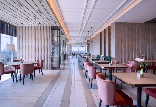 3. 머큐어 자카르타..