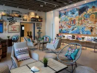 Rove La Mer Beach, Jumeirah Hotels near Boxpark