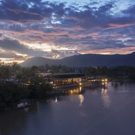 Amber Kampot