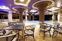 Central Park Reef Resort Hotels in Olongapo