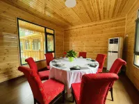 Lushan Retreat Mountain Lodge Hotels in Lushan