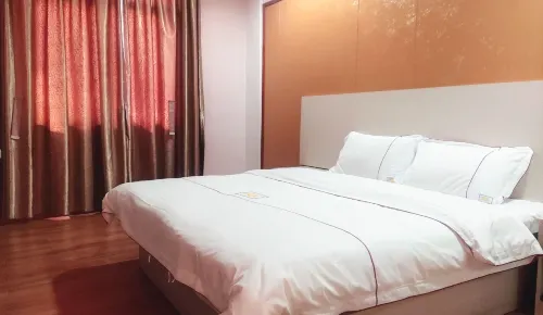 Luchuan Tiantian Convenient Hotel Hotel a Luchuan