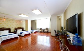 Xinchun China Hotel (Taiyuan Chaoyang Street East Railway Station Store)