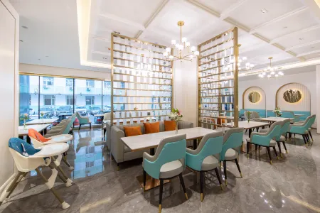 Harbin Central Street Sophia Xana Deluxe Hotel